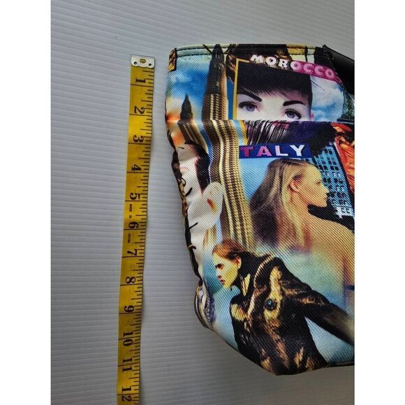 Y2K 2000s Cyber International Magazine Bag - Picture 7 of 8